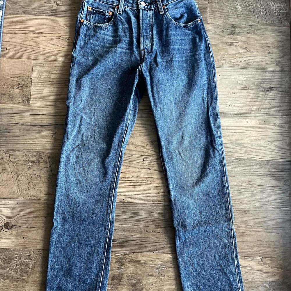 Levi’s Classic Blue Denim Jeans